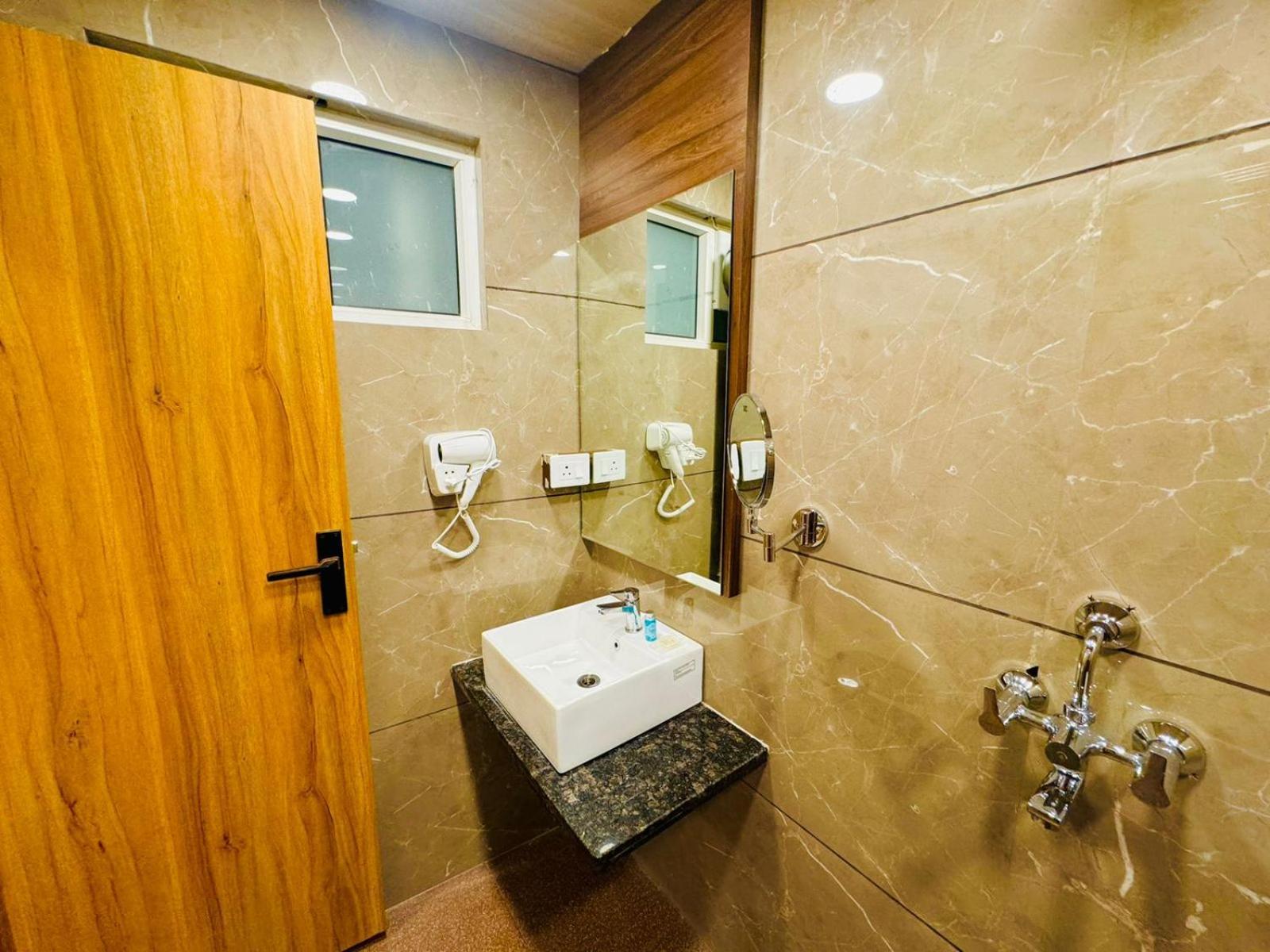 Hotel Najaf Palace أجمير المظهر الخارجي الصورة